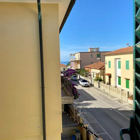 Via Siena 1 * Follonica